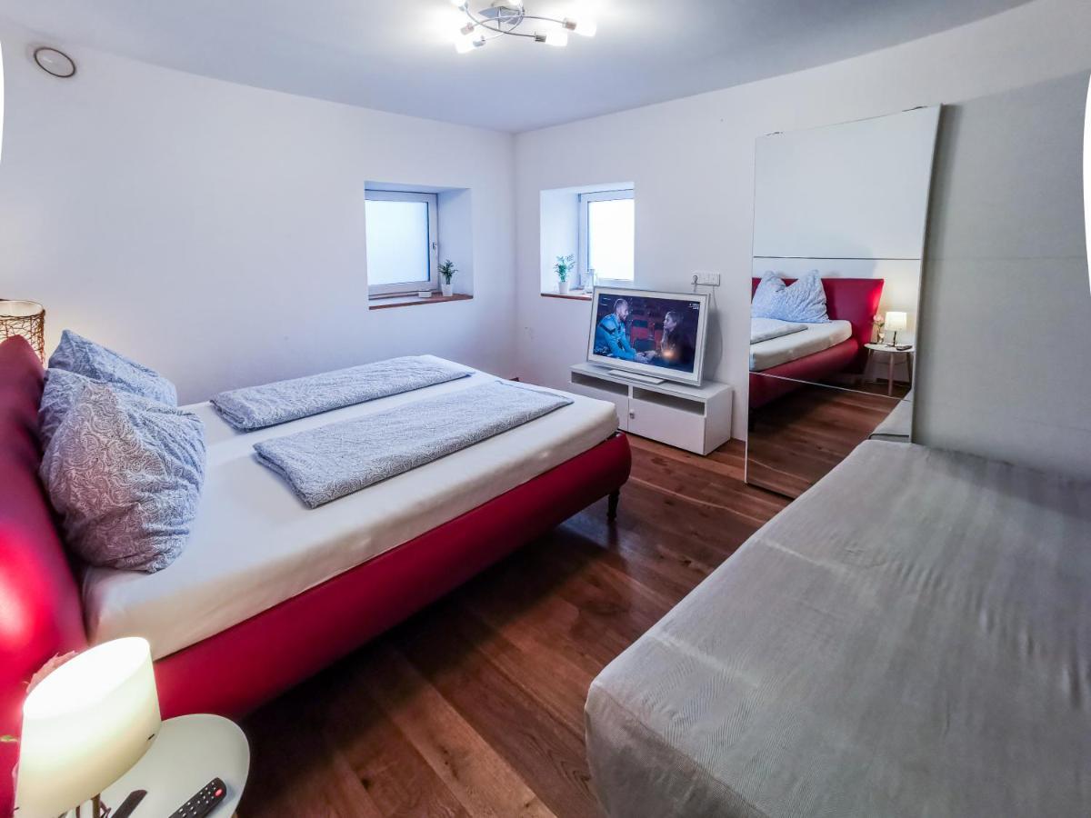 Hotel Niceprice 24H Oberhofen im Inntal Esterno foto